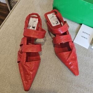 Authentic BOTTEGA VENETA shoes 35.5 5.5